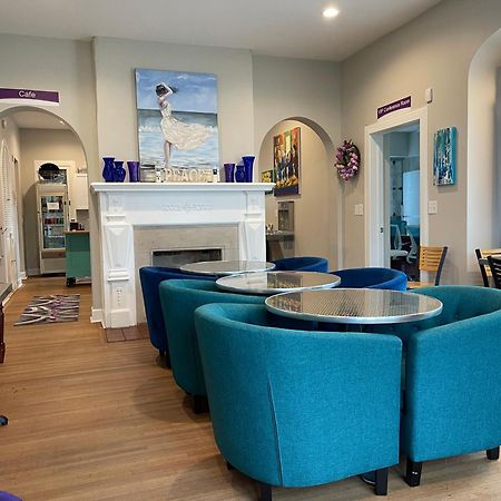 Vip Suites For Business Women, Nurses, College Moms Traveling To Indianapolis Exterior photo