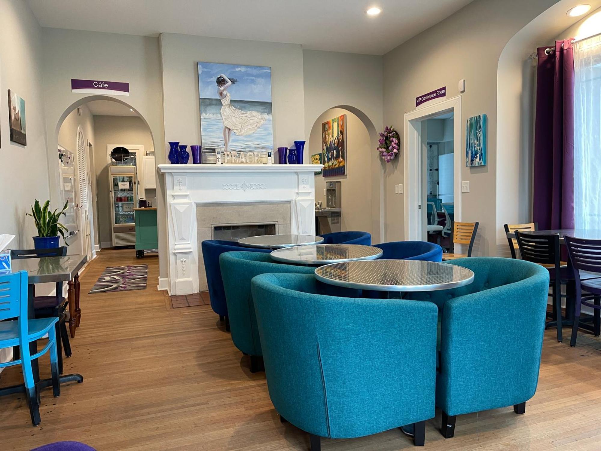 Vip Suites For Business Women, Nurses, College Moms Traveling To Indianapolis Exterior photo