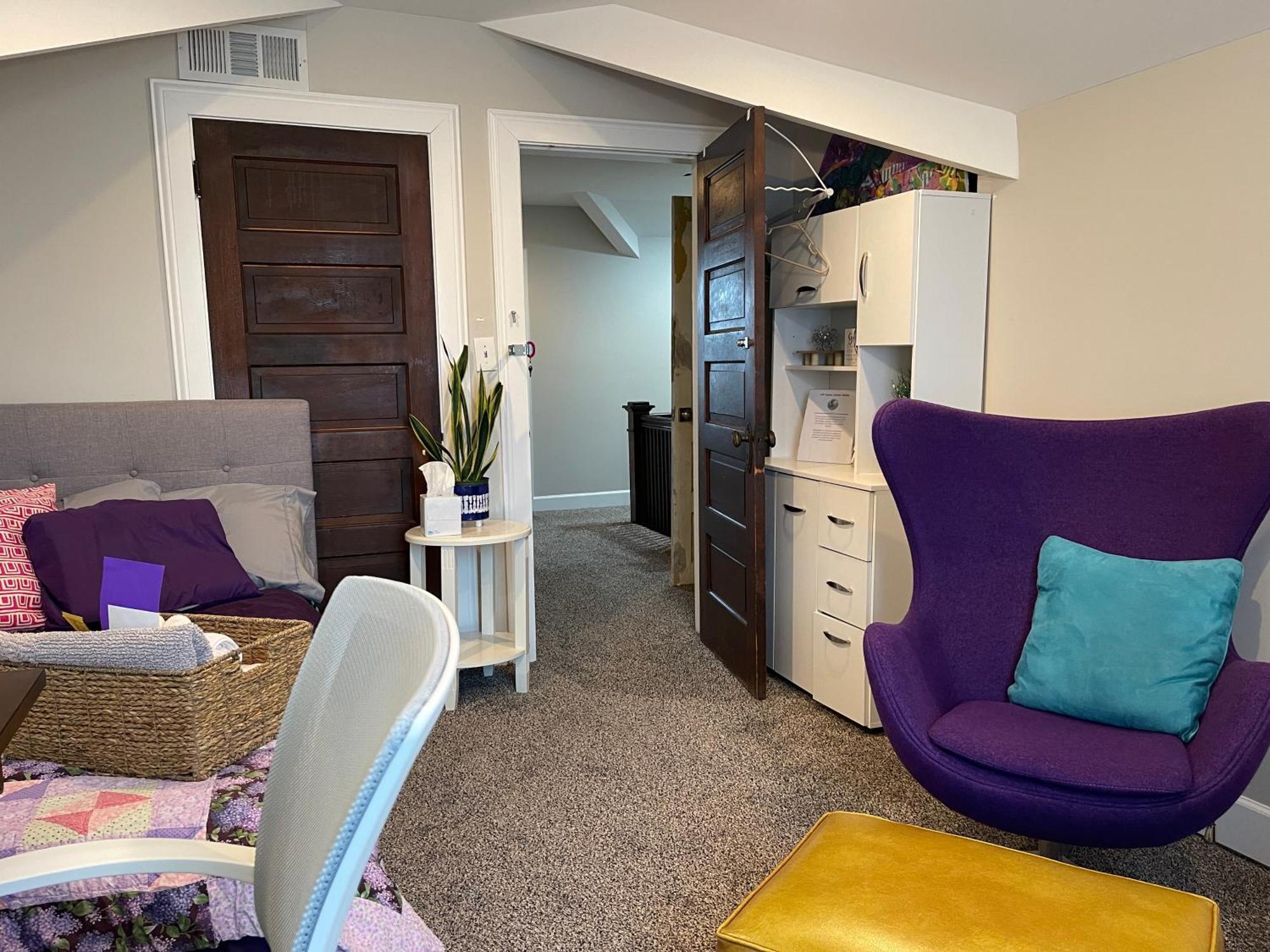 Vip Suites For Business Women, Nurses, College Moms Traveling To Indianapolis Exterior photo