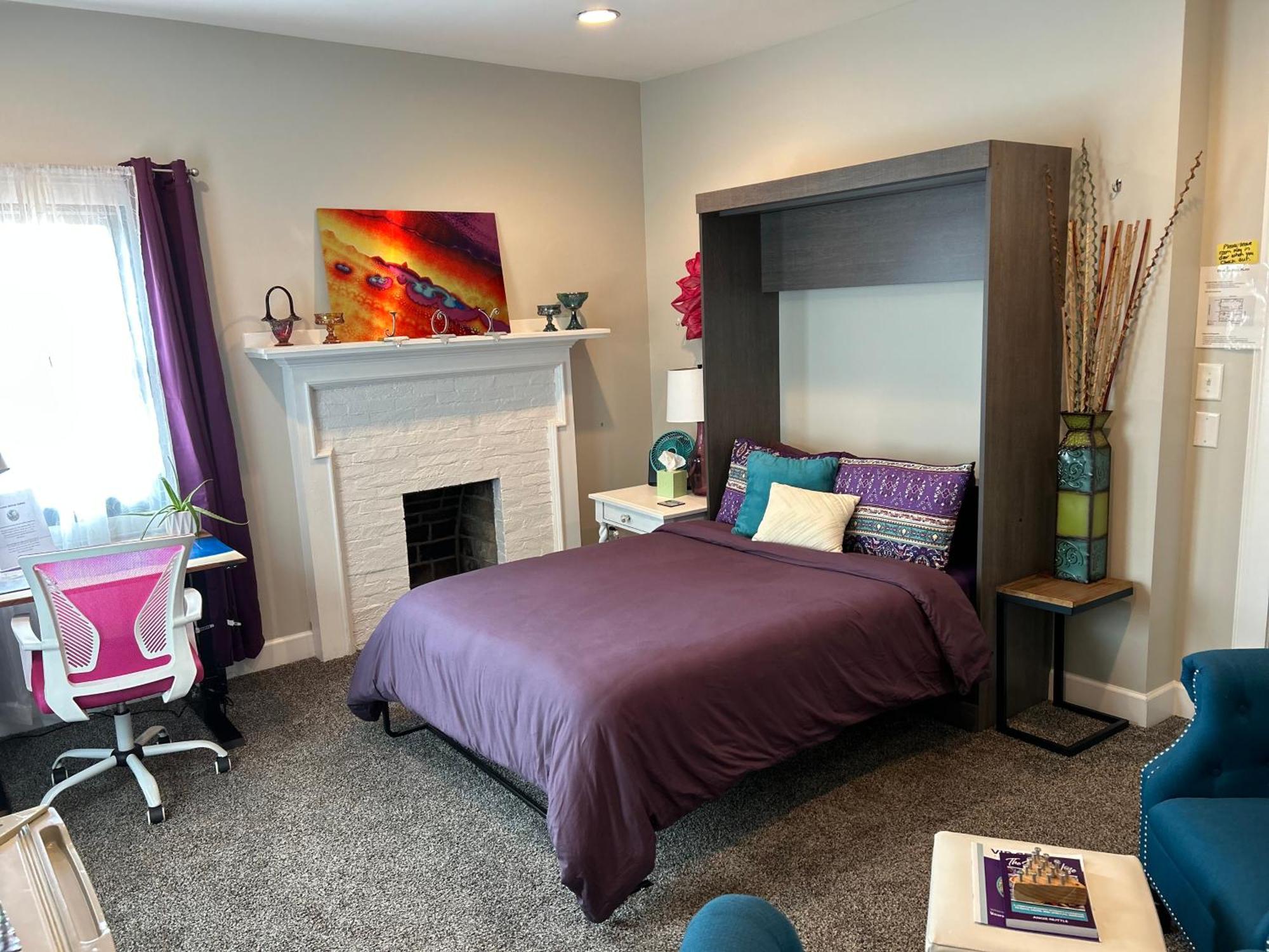 Vip Suites For Business Women, Nurses, College Moms Traveling To Indianapolis Exterior photo